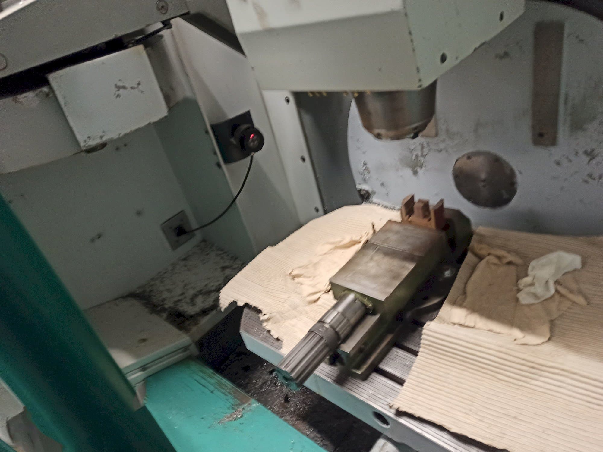 Espaço de trabalho  da DECKEL MAHO DMU 50 T  máquina