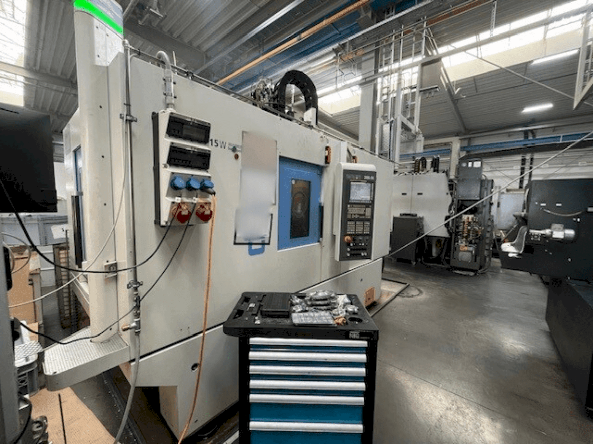 Vista Frontal  da CHIRON FZ 15 W Magnum HS  máquina