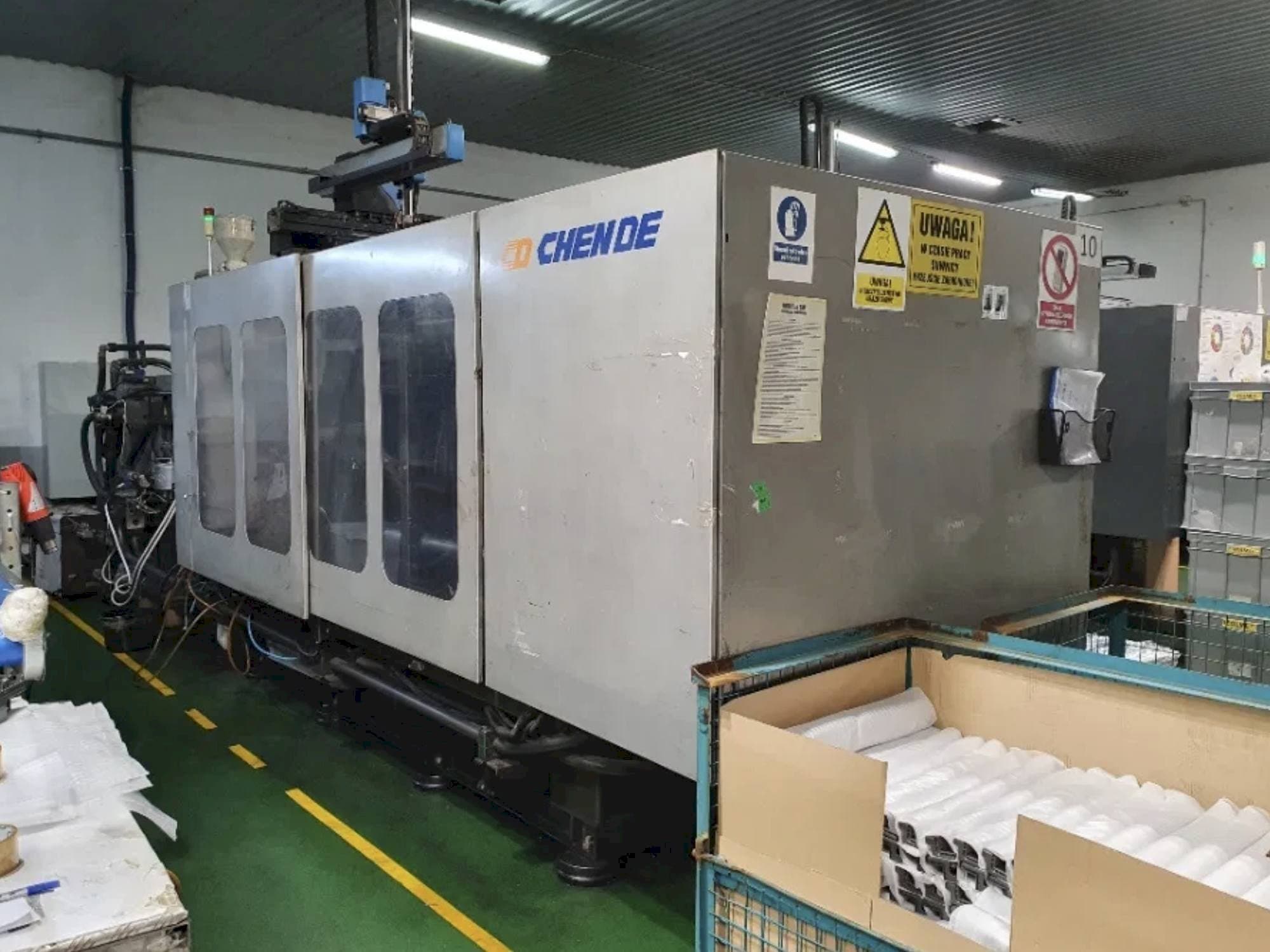 Vista Frontal  da CHENDE CJ480M3V  máquina