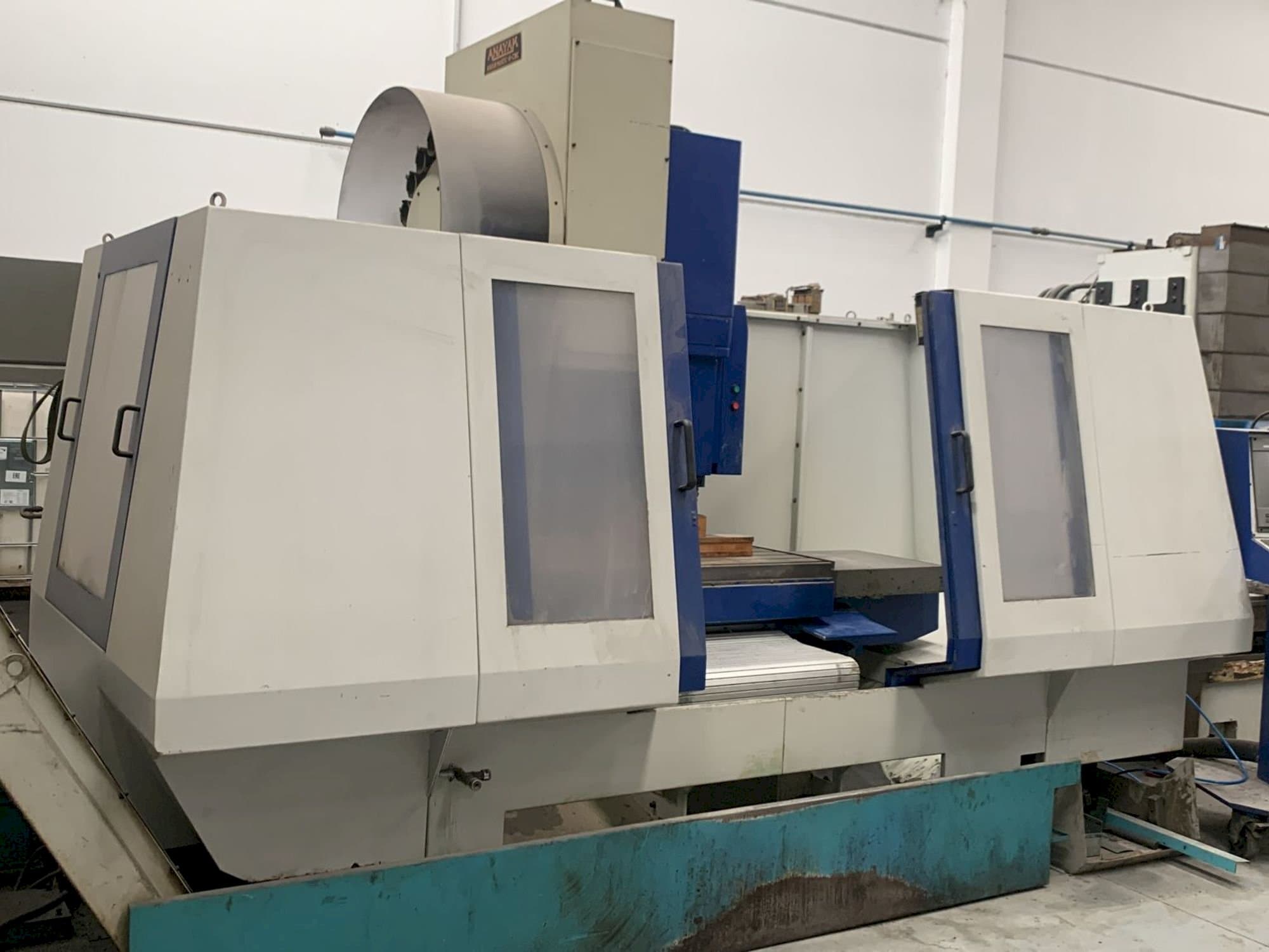 Vista Frontal  da ANAYAK Anakmatik-9  máquina