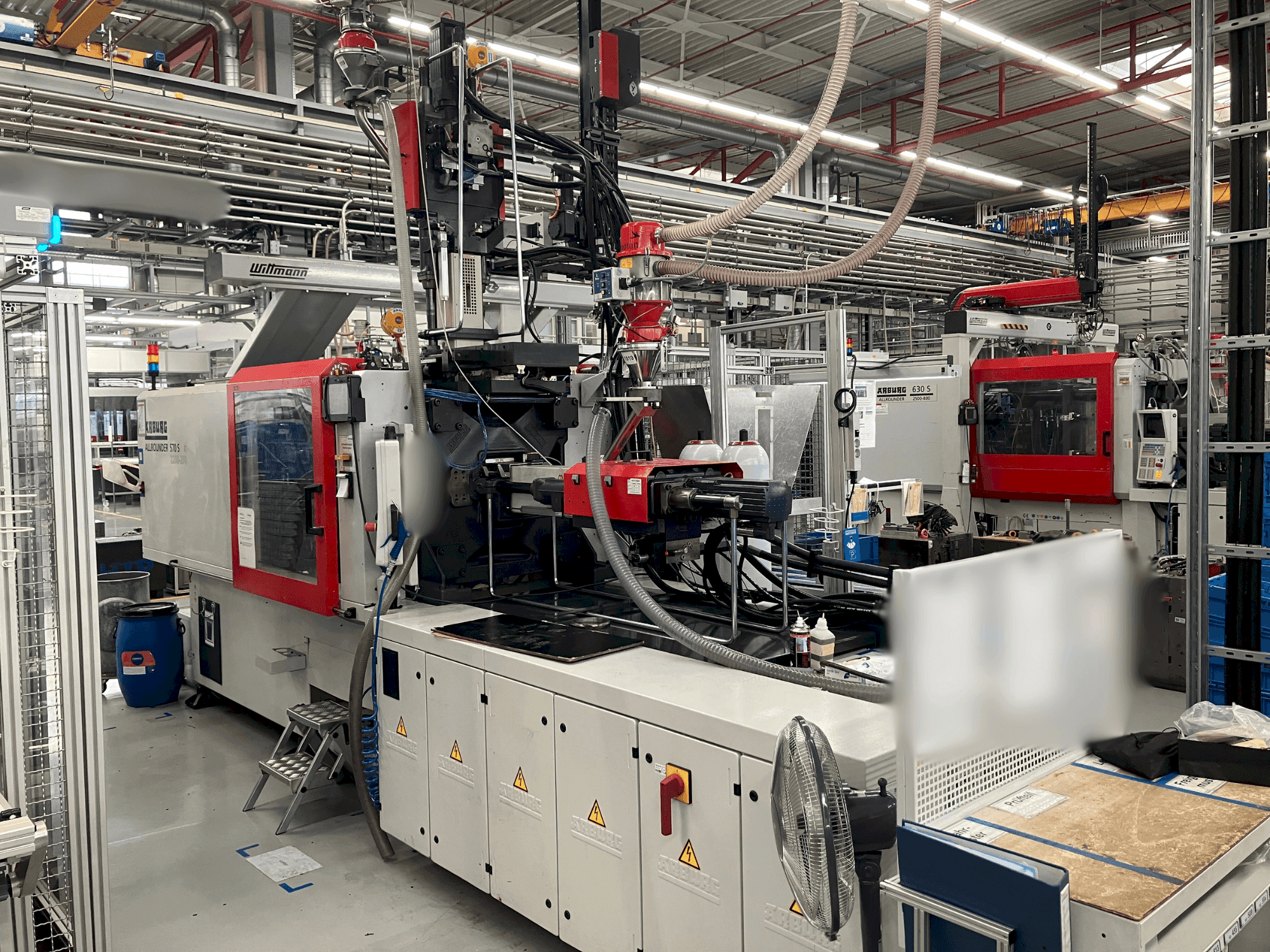 Vista Frontal  da Arburg Allrounder 570 S 2200-290 / 170  máquina