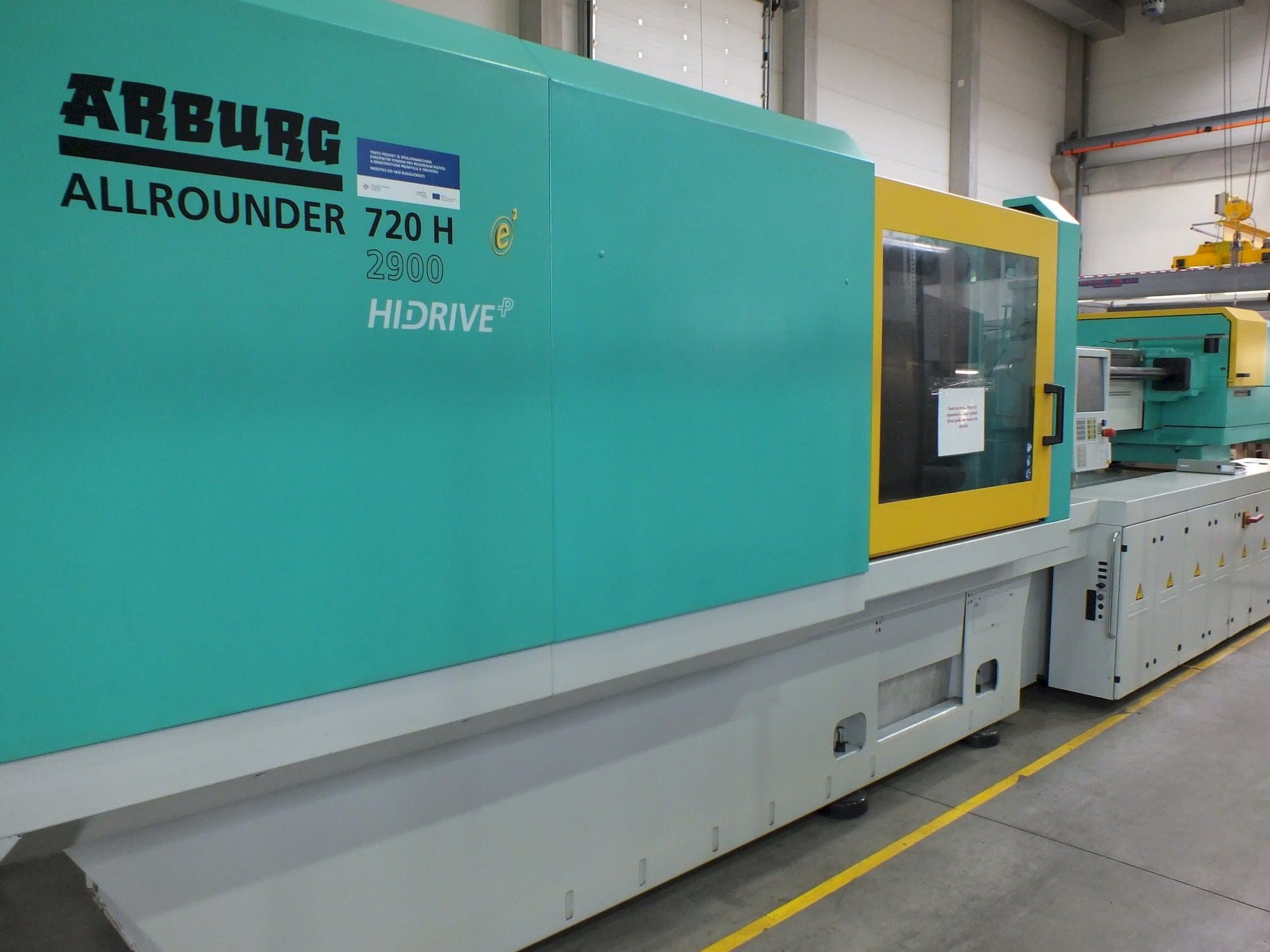 Vista Frontal  da Arburg Allrounder H 2900-3200 Packaging  máquina