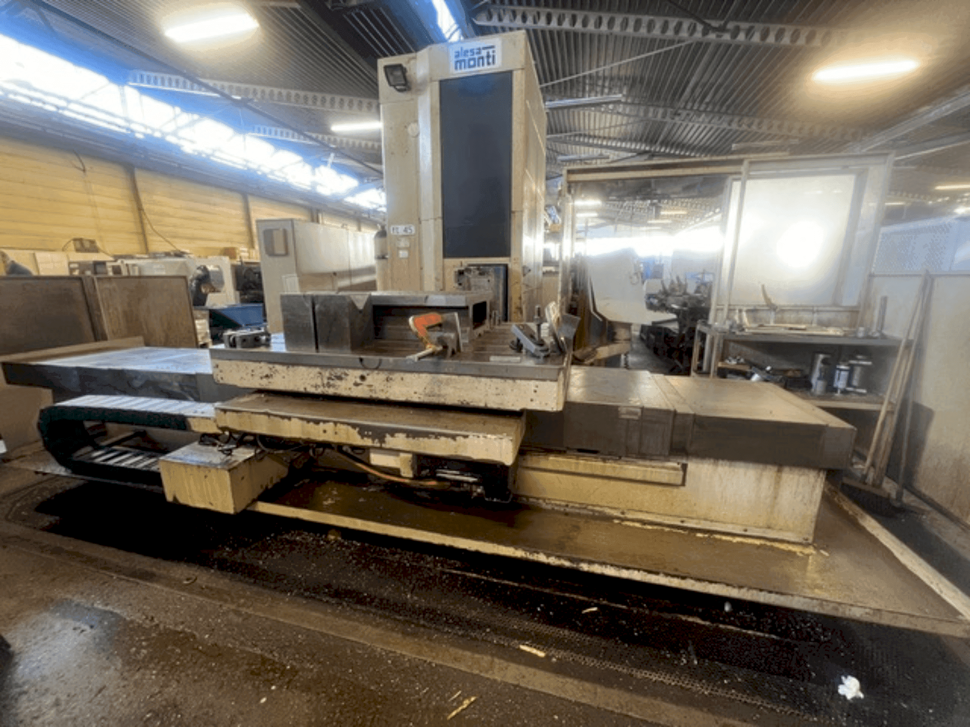 Vista Frontal  da ALESA MONTI FT45TG  máquina