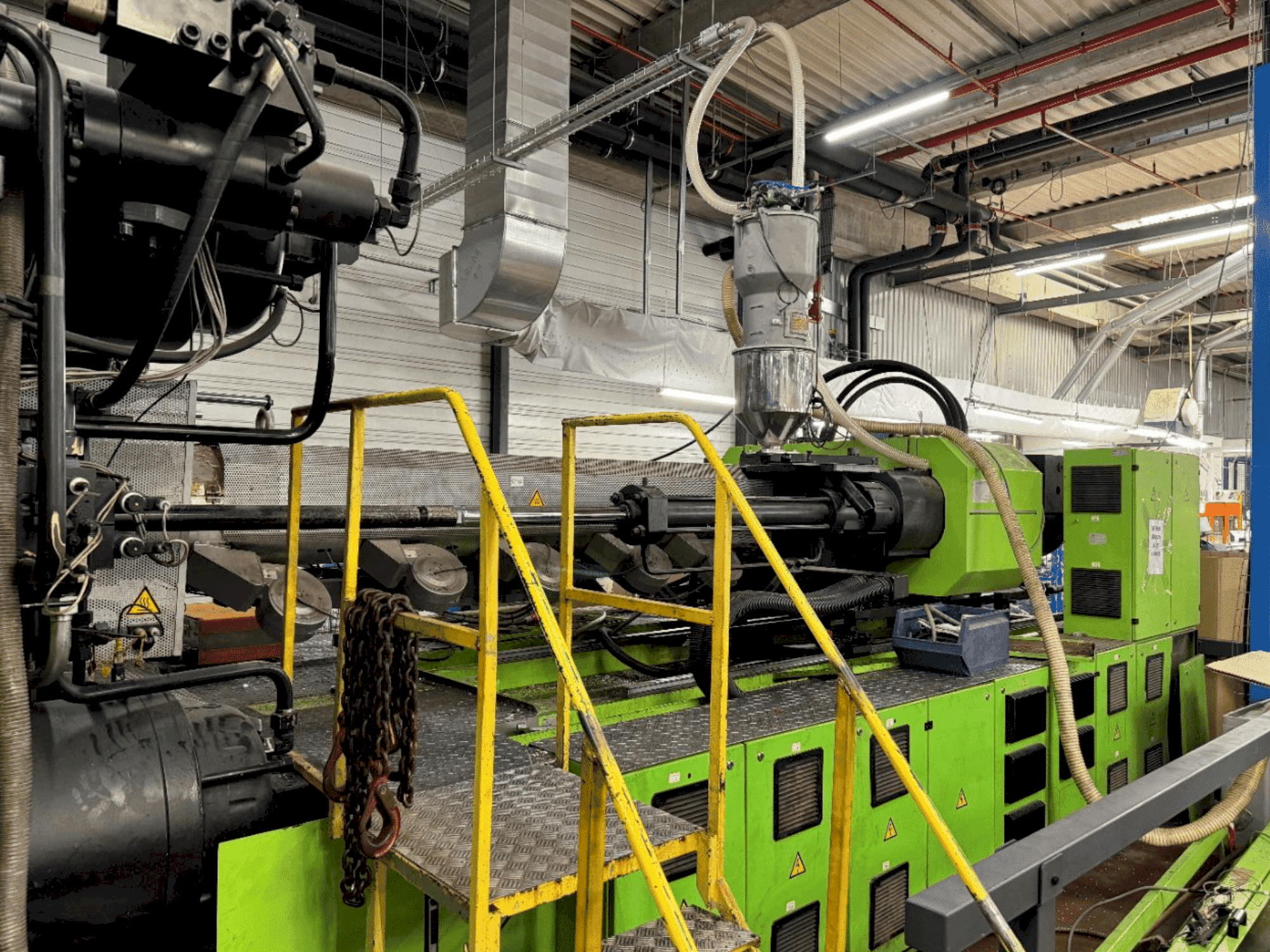 Vista Frontal  da Engel ES 16050/1100DUO  máquina