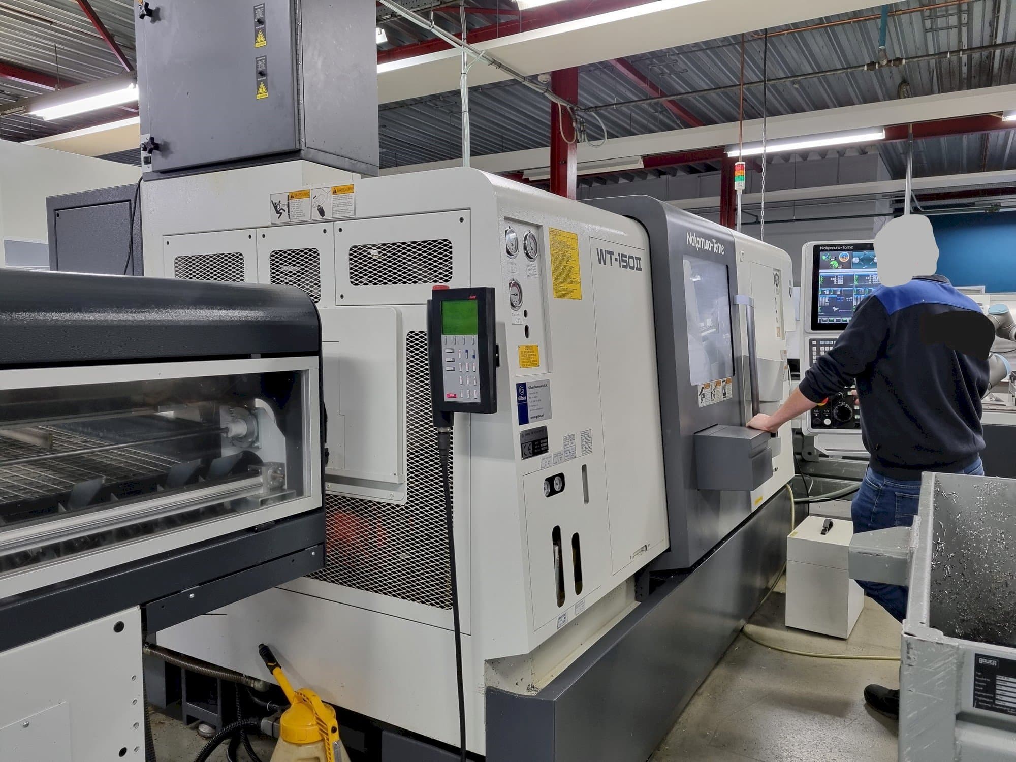 Vista Frontal  da NAKAMURA-TOME WT-150II  máquina