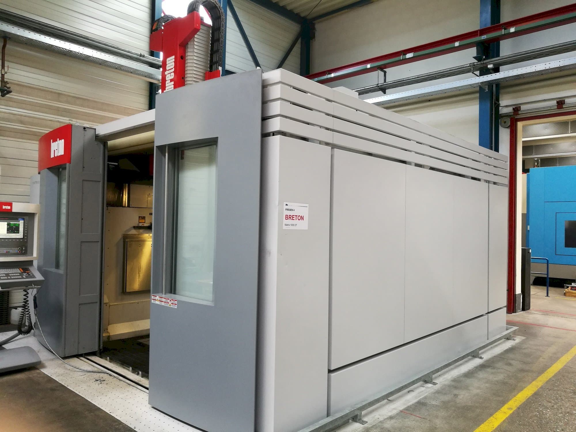Vista Frontal  da Breton Matrix 1000 2T DY  máquina