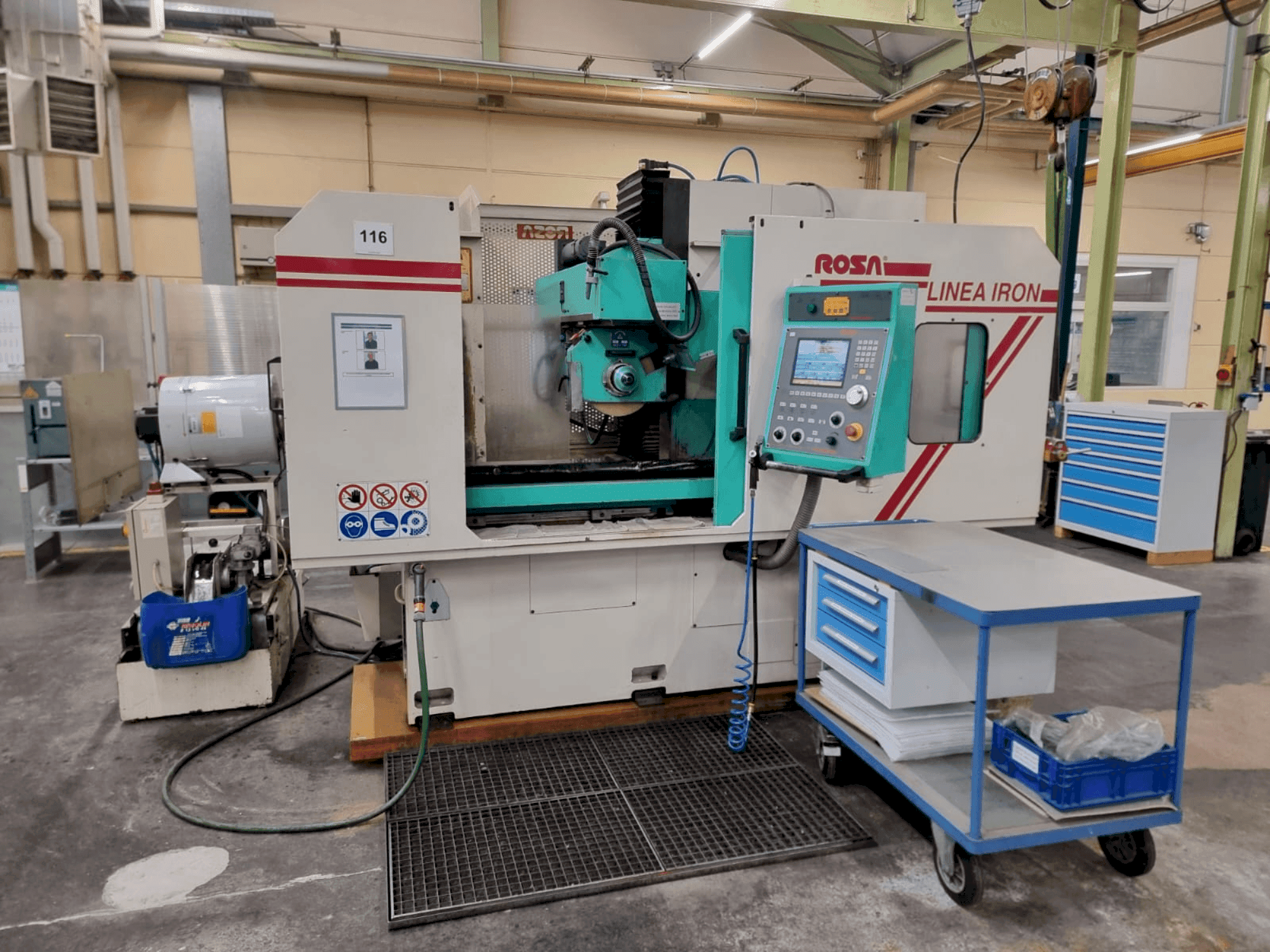 Vista Frontal  da ROSA ERMANDO IRON 08.6  máquina