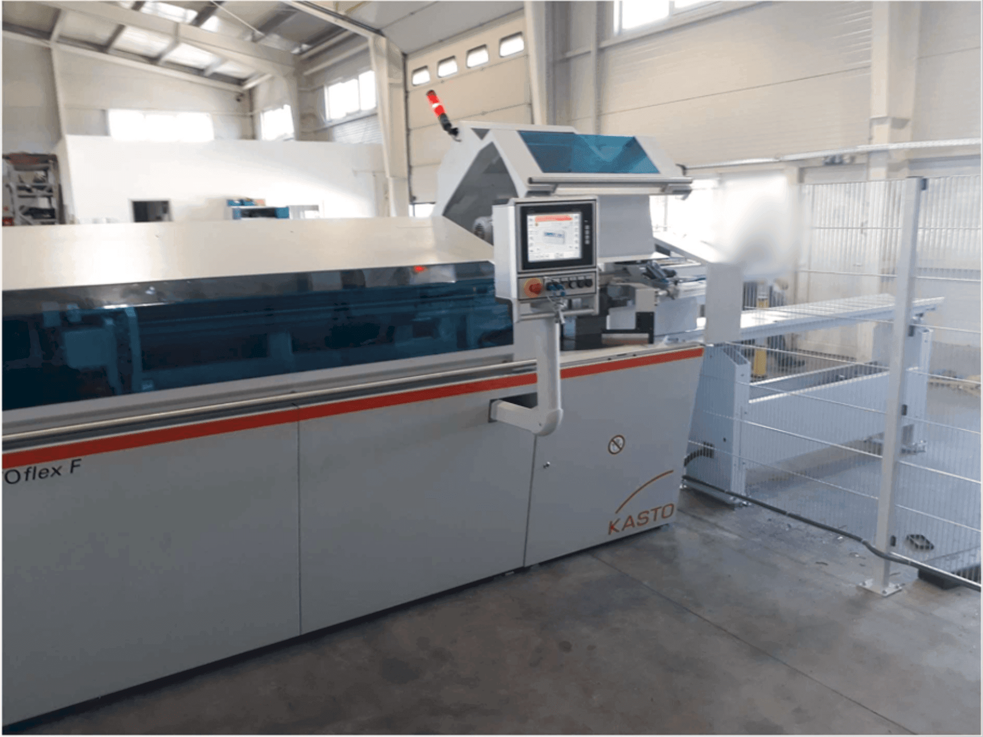 Vista Frontal  da KASTO flex F  máquina