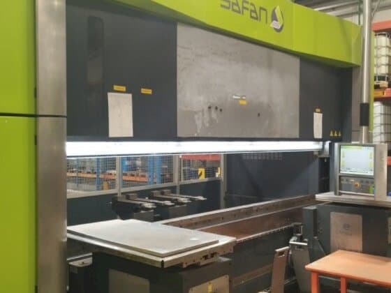 Vista Frontal  da Safan SAFAN E-brake 300-4100  máquina