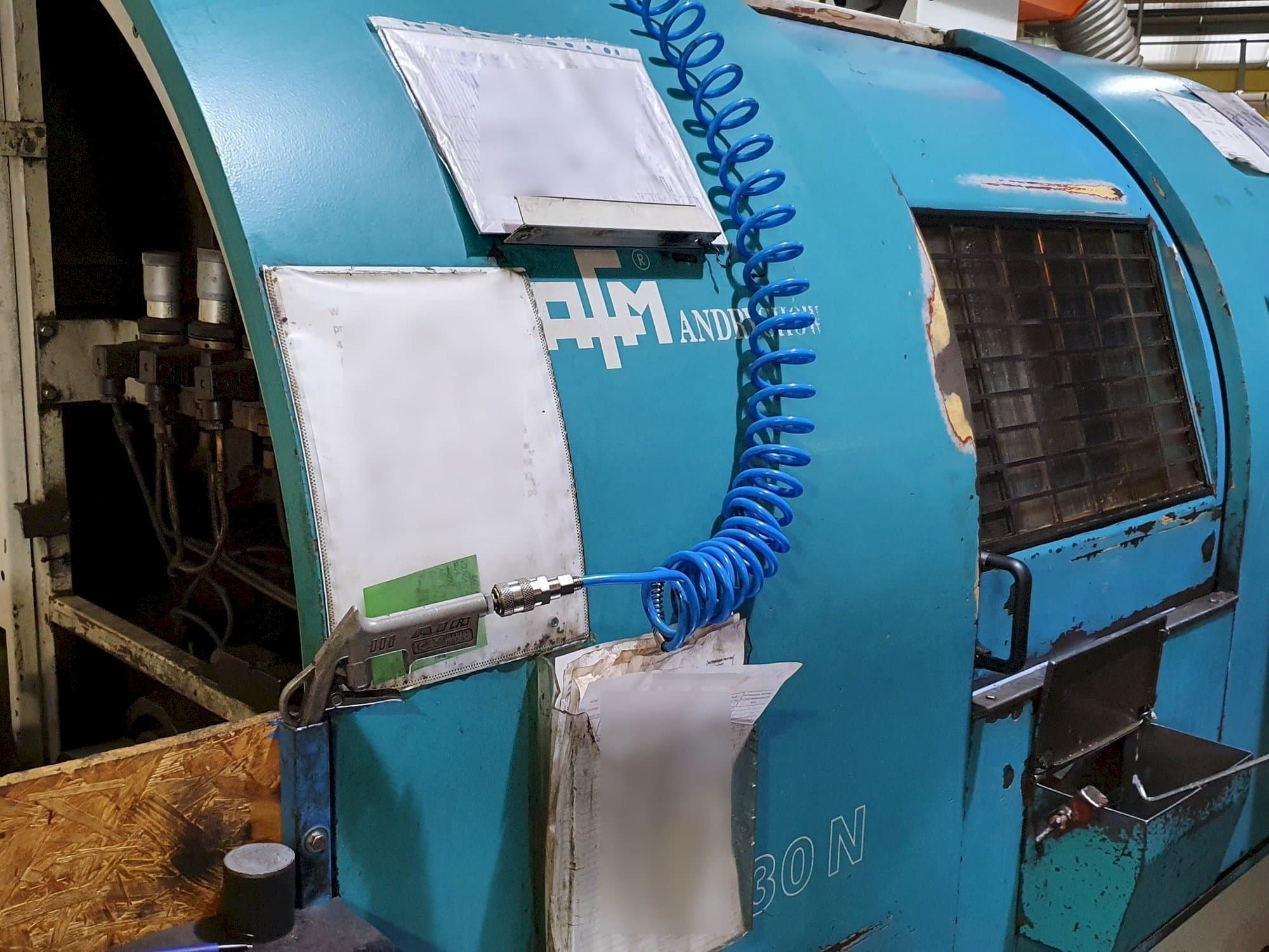 Vista Frontal  da AFM TAE-30N  máquina