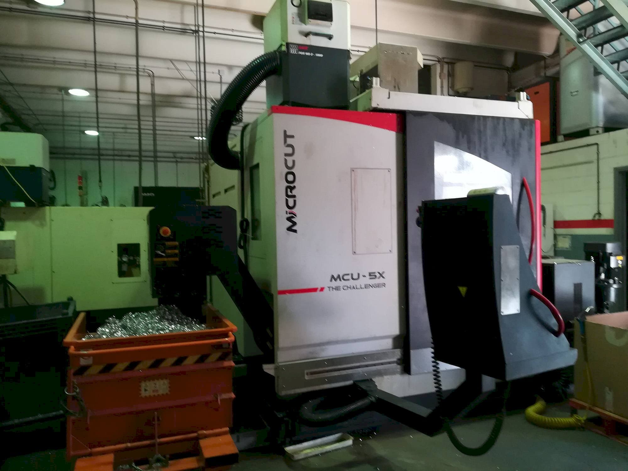 Vista Frontal  da MICROCUT MCU-5X  máquina