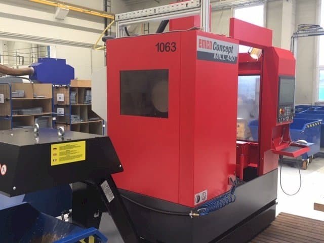 Vista Frontal  da EMCO Concept Mill 450  máquina