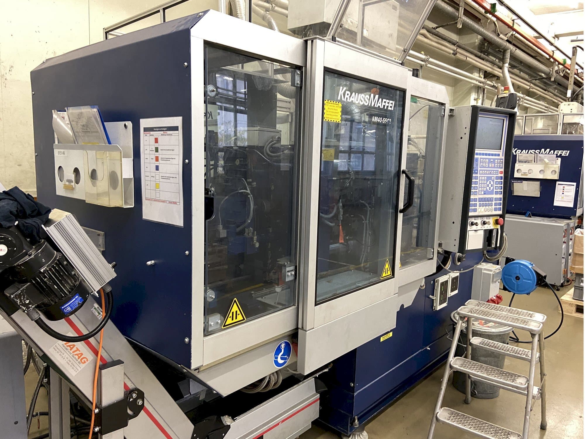 Vista Frontal  da Krauss Maffei 40-55 C2  máquina