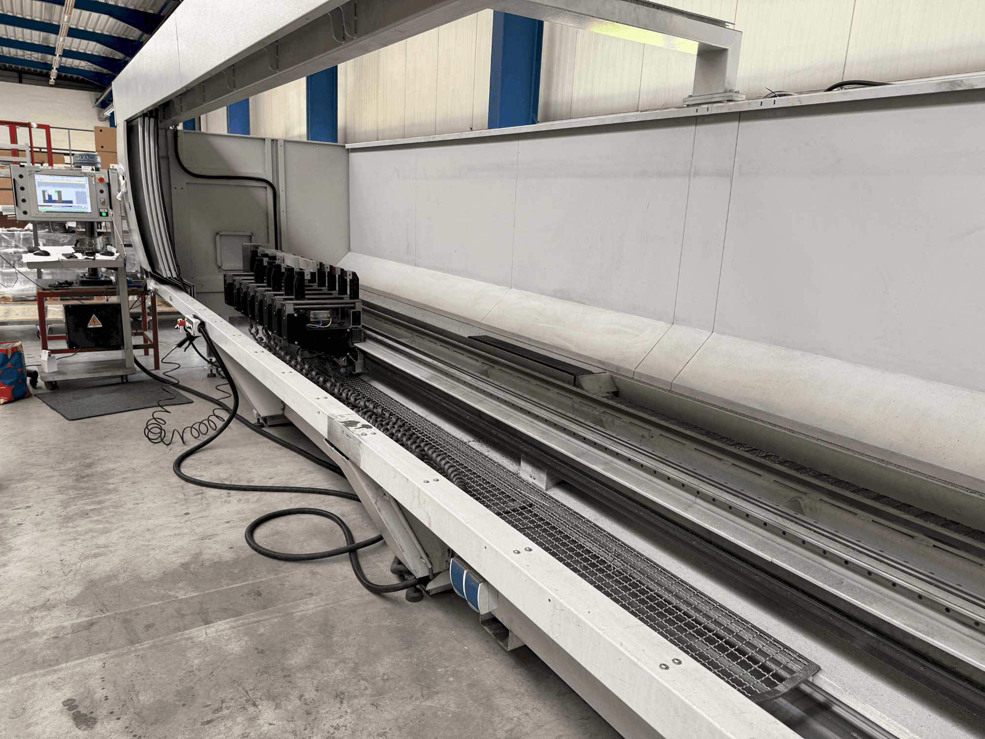 Vista Frontal  da FomIndustrie DALI 70  máquina