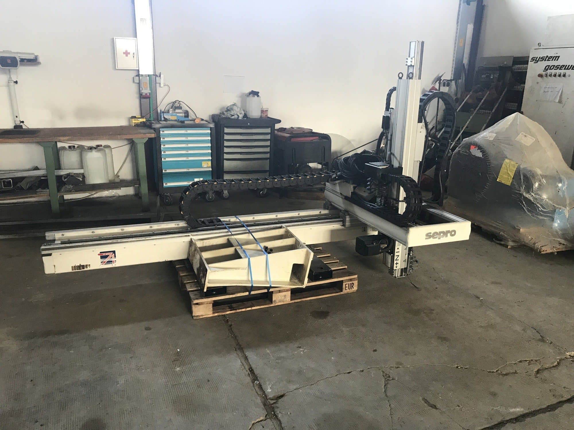 Vista Frontal  da Sepro 3021 BZ  máquina