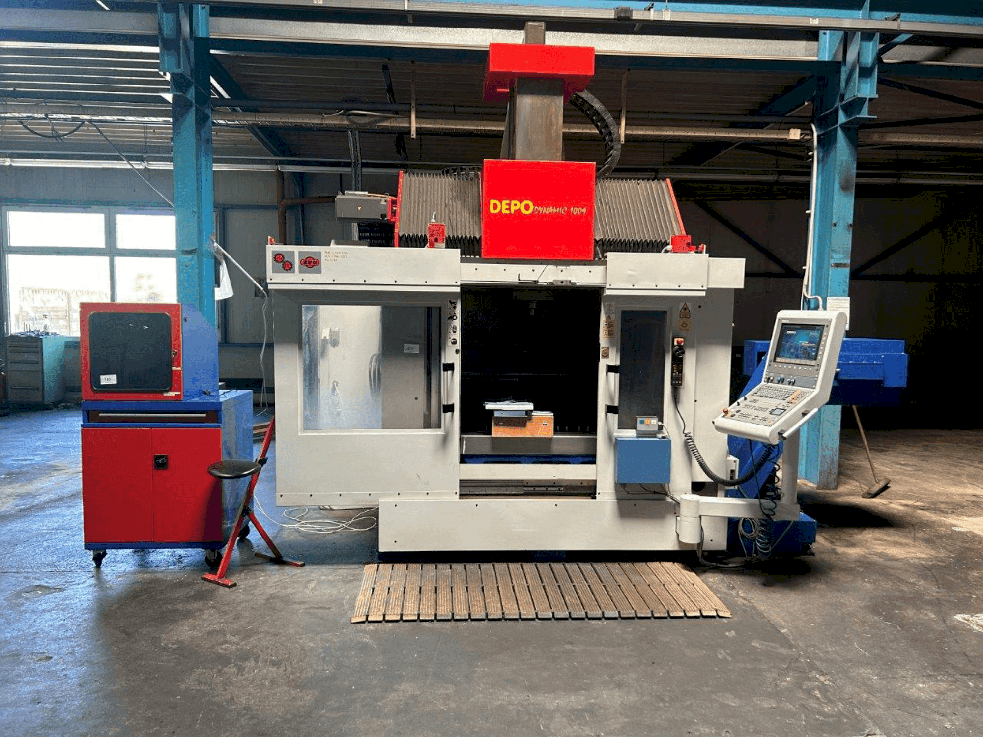 Vista Frontal  da DEPO Dynamic 1009  máquina