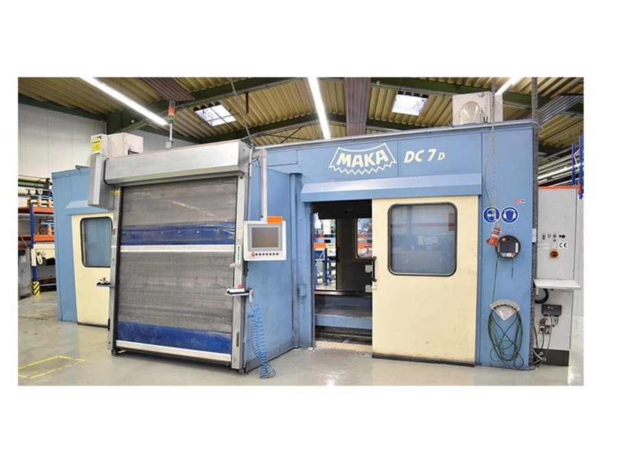 Vista Frontal  da MAKA DC 7 D  máquina