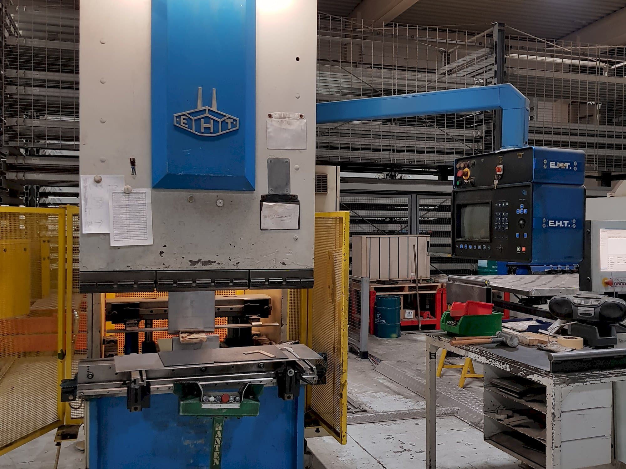 Vista Frontal  da EHT EHP 5.5-12  máquina