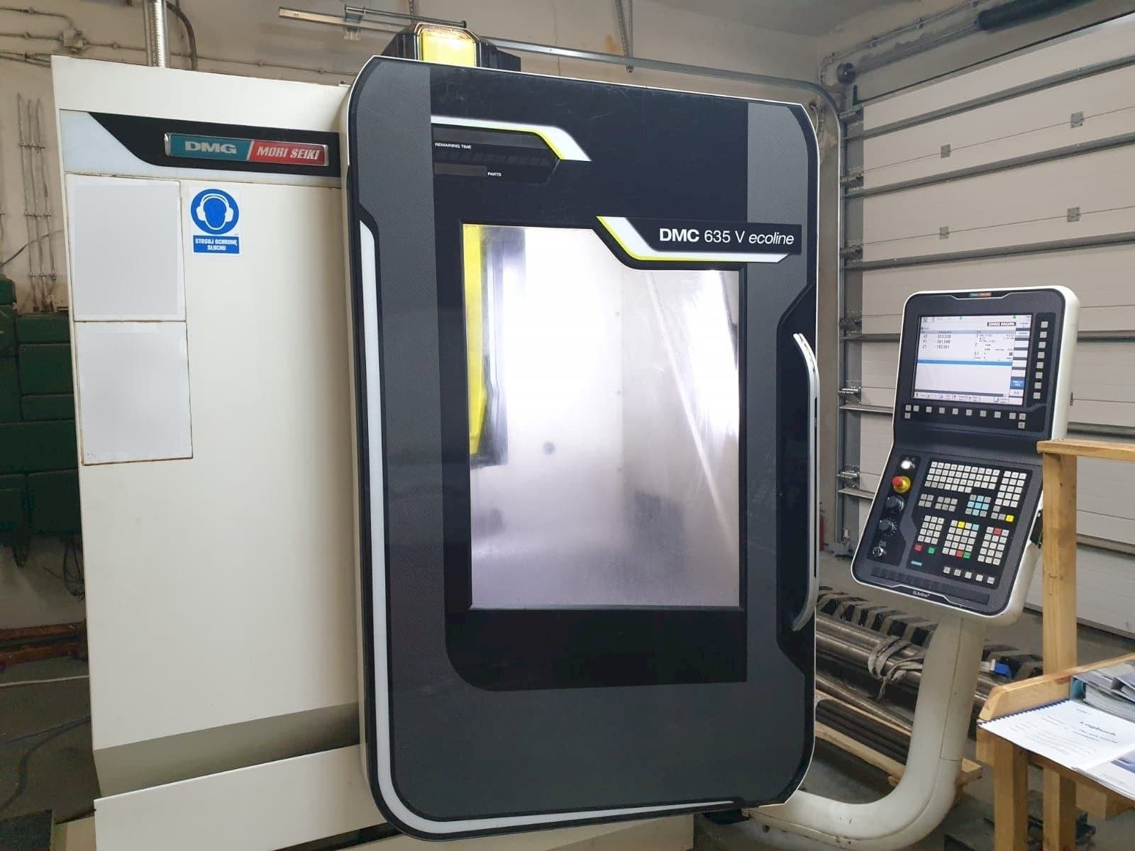 Vista Frontal  da DMG DMC 635 V ecoline  máquina