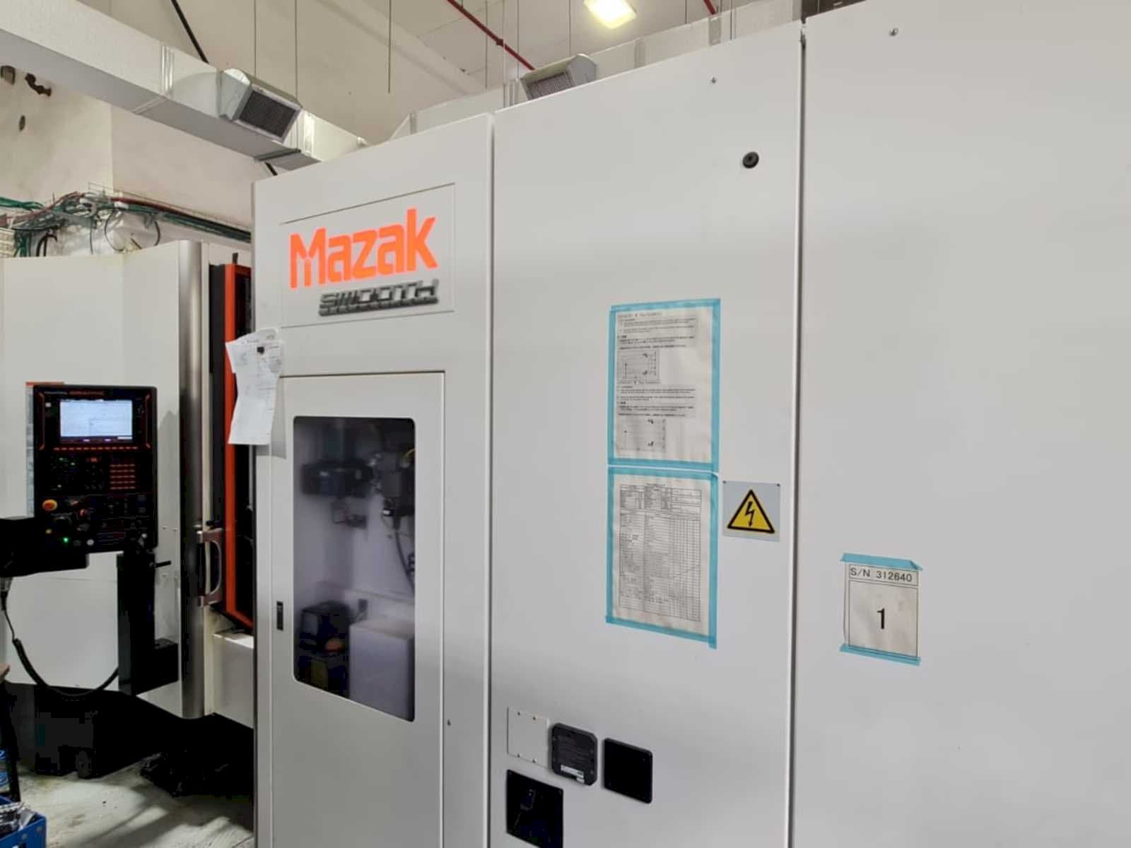 Vista Frontal  da Mazak HCH-4000  máquina
