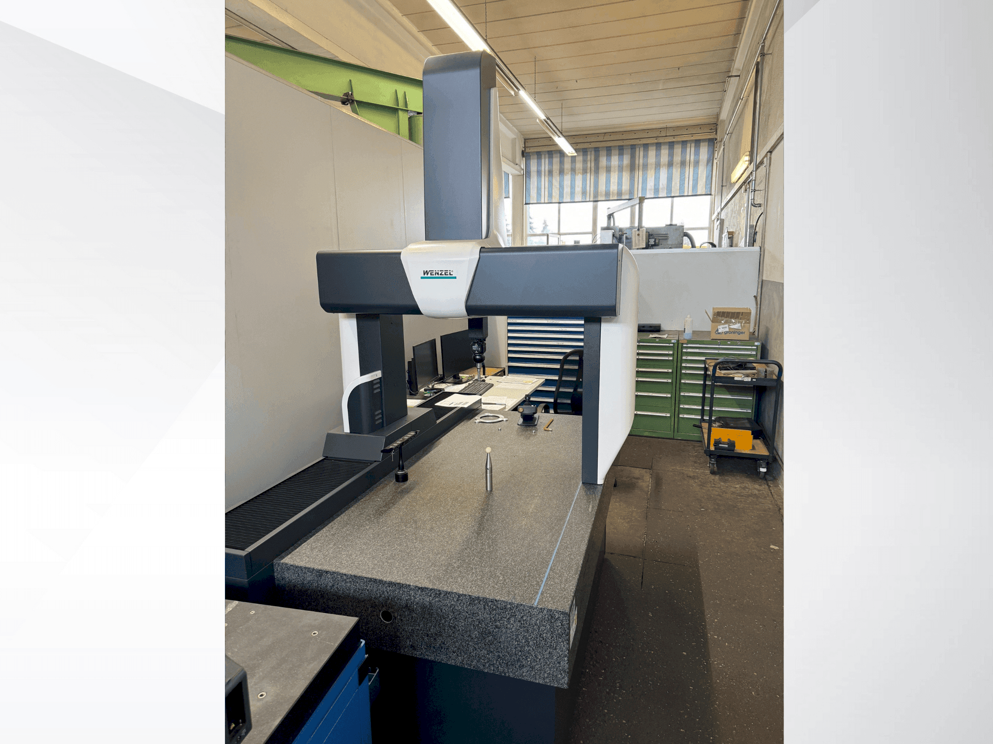 Vista Frontal  da Wenzel LH 65  máquina