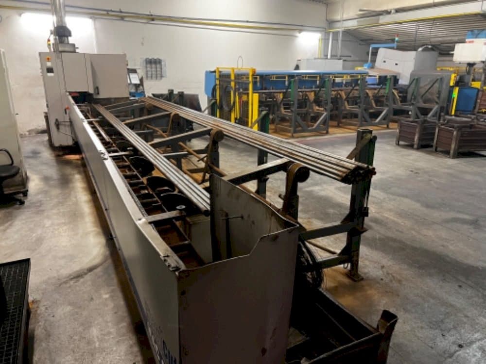 Vista Frontal  da ExactCut MAC 65 A  máquina