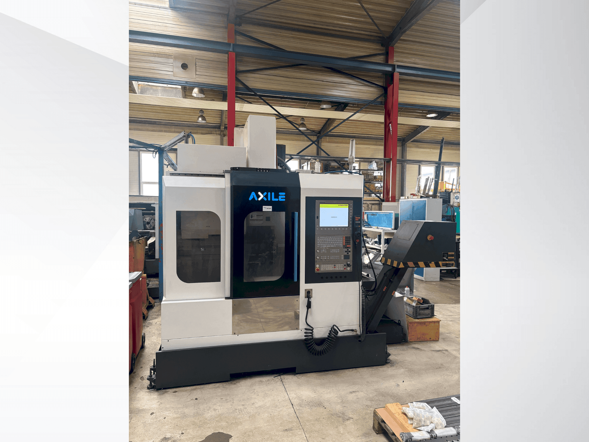 Vista Frontal  da AXILE V4  máquina