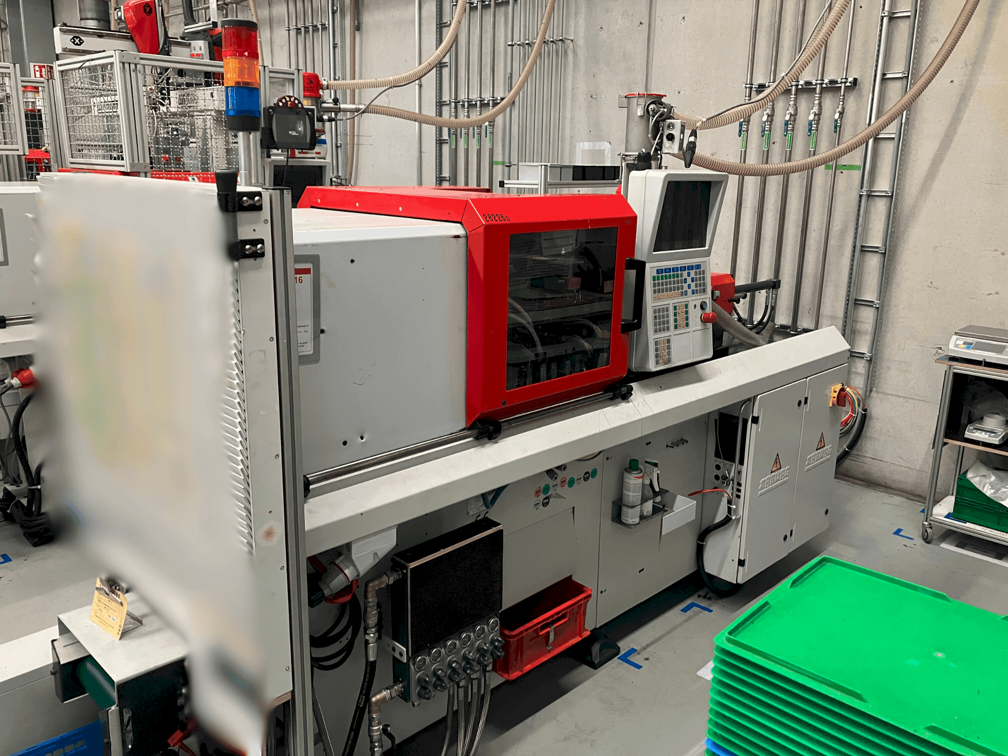 Vista Frontal  da Arburg Allrounder 270 S 250-60  máquina