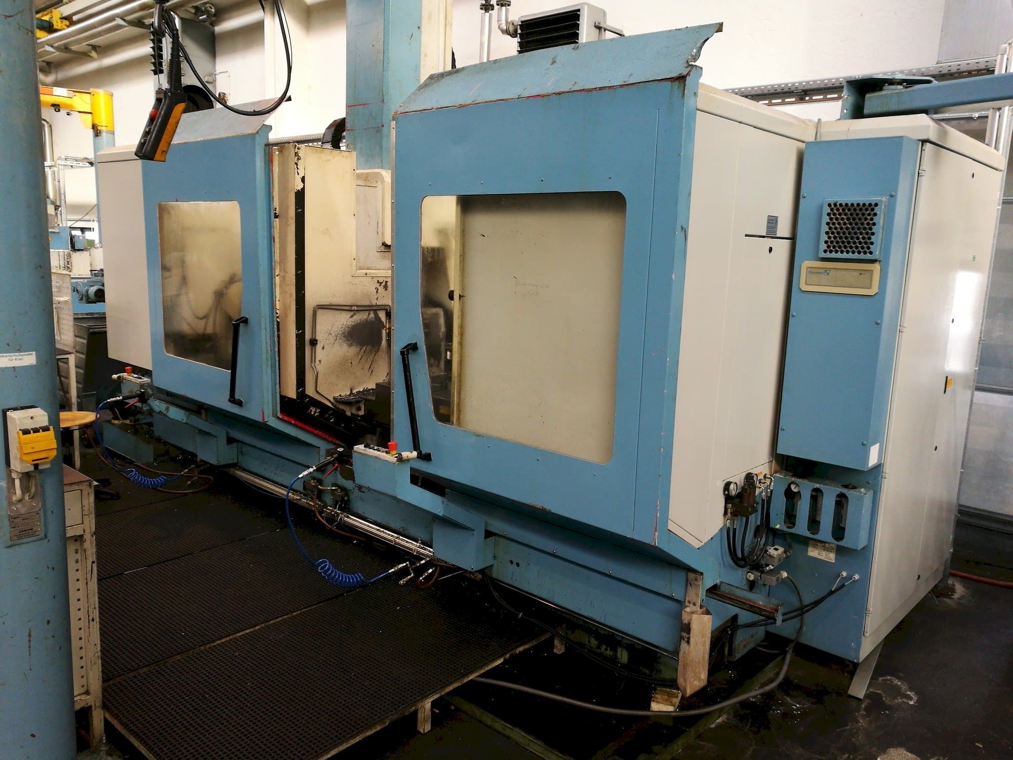 Vista Frontal  da HEDELIUS BC 60  máquina