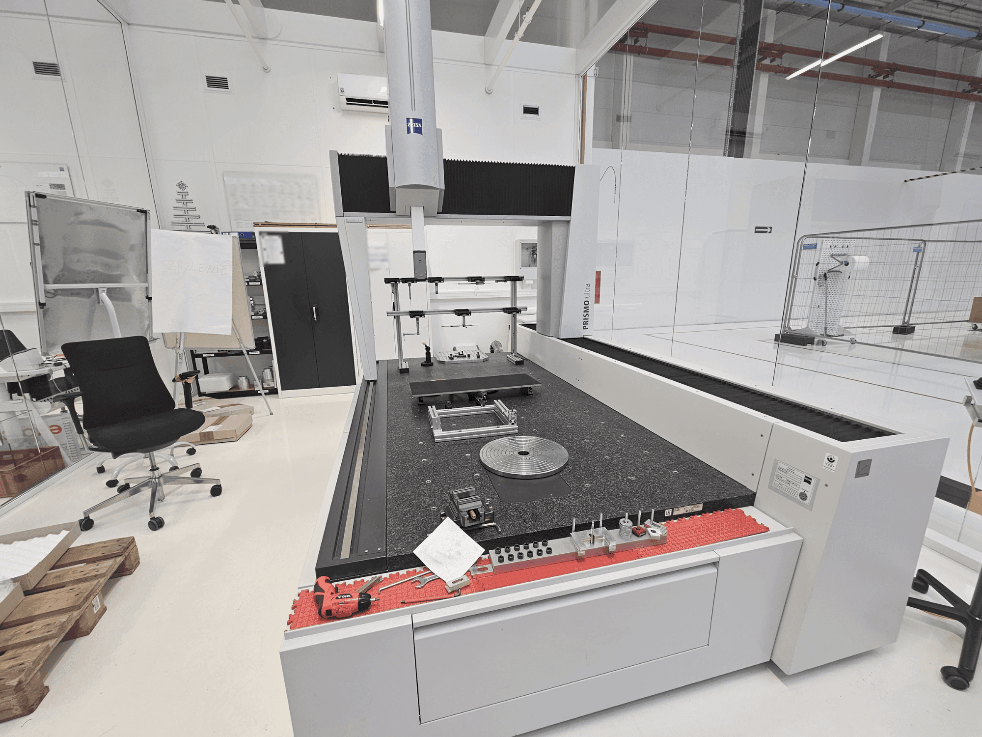 Vista Frontal  da ZEISS PRISMO 12/24/10 ultra  máquina