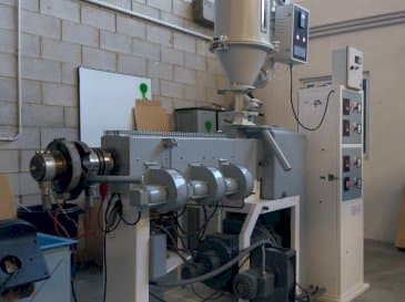 Vista Lateral Esquerda  da Mateu & Solé EX 38  máquina