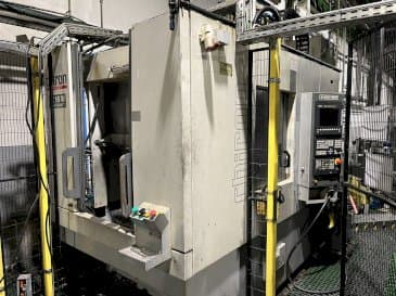 Vista Frontal  da CHIRON FZ15W  máquina