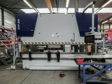 Vista Frontal  da Darley EHP-LS200.36/31  máquina