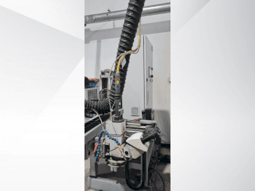 Vista Frontal  da TRUMPF TRUPULSE 304  máquina