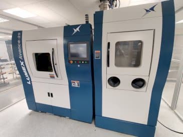 Vista Frontal  da Matsuura Lumex Avance-25  máquina