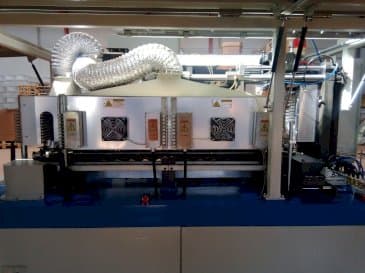 Vista Frontal  da YANCED YS600  máquina