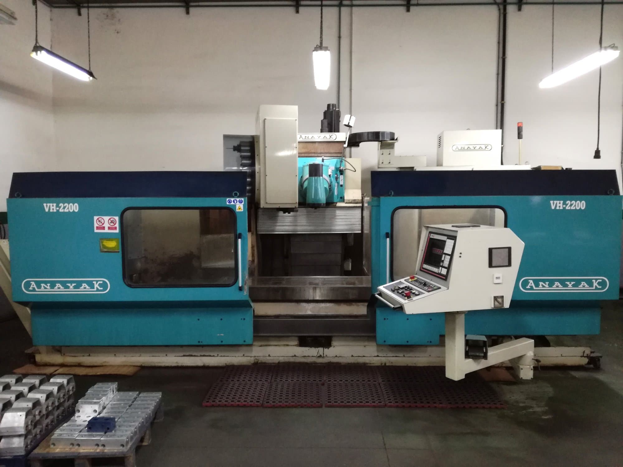 Vista Frontal  da ANAYAK VH-2200  máquina