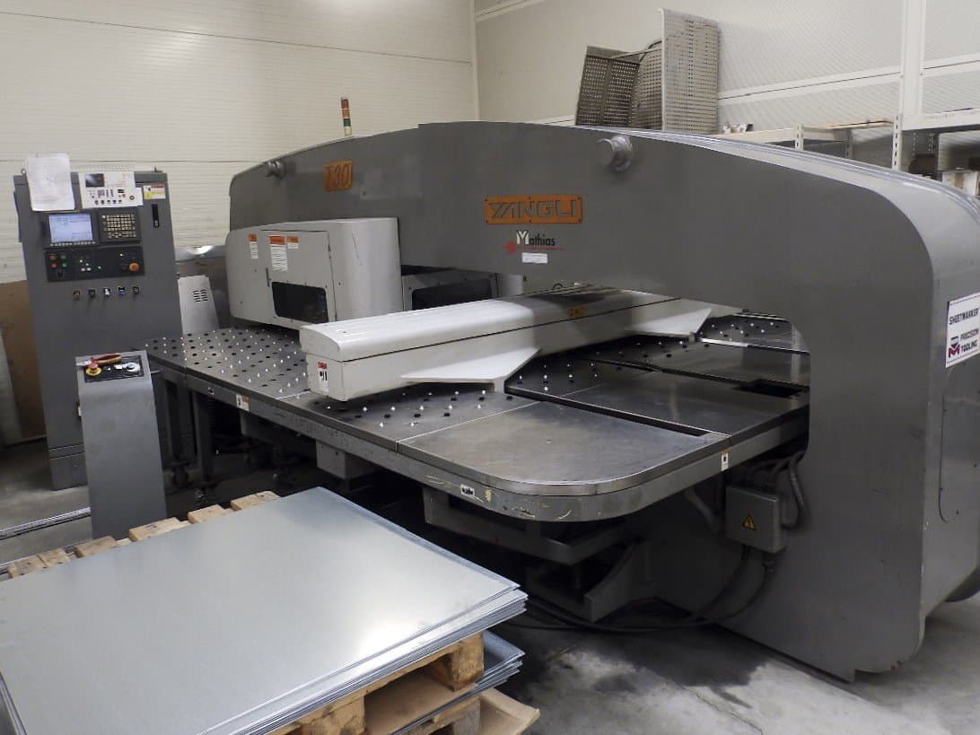 Vista Esquerda  da Yangli T30  máquina