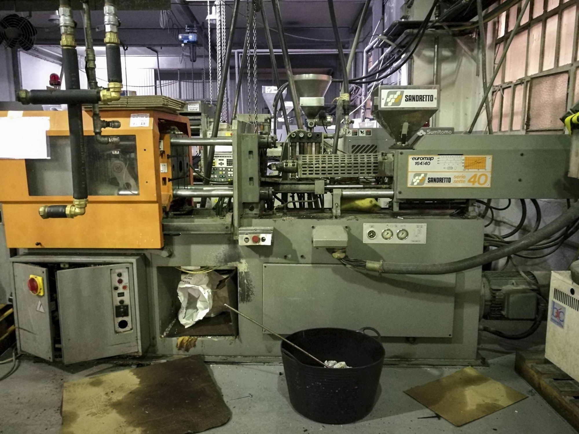 Vista Frontal  da SANDRETTO S.7.40  máquina