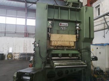 Vista Frontal  da GUILLEM D2.250  máquina