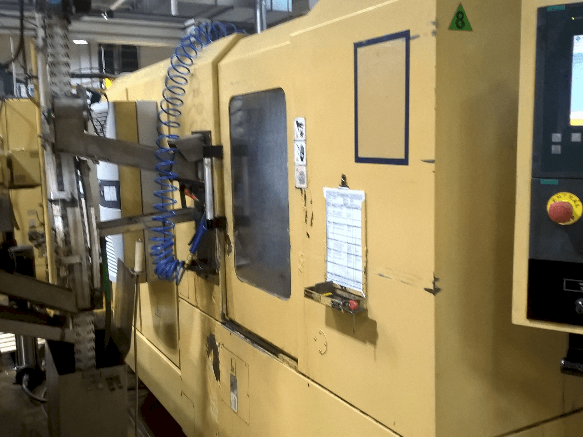 Vista Lateral Direita da TAJMAC-ZPS SAL 100/4 máquina