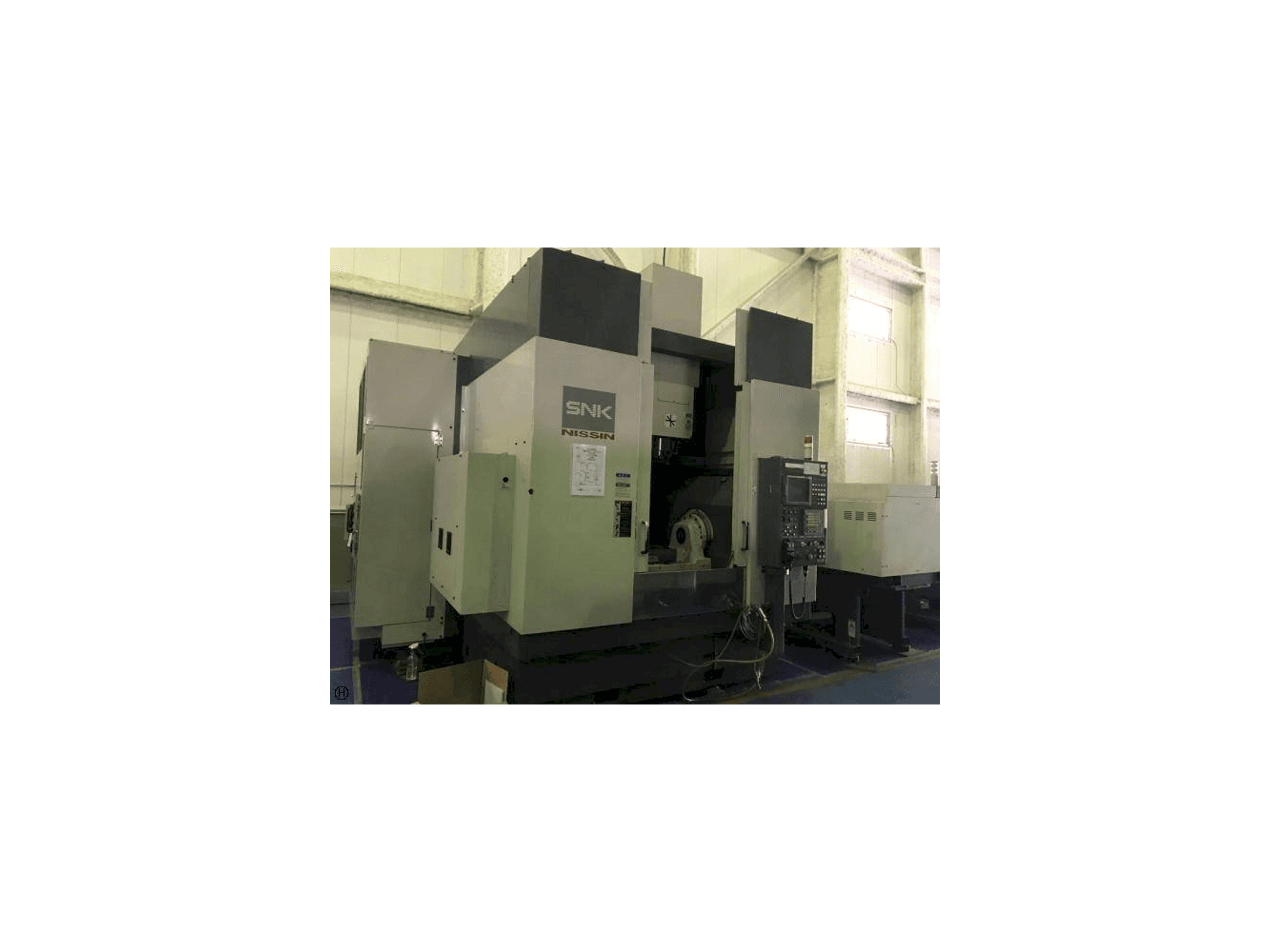 Vista Frontal da SNK Nissin máquina