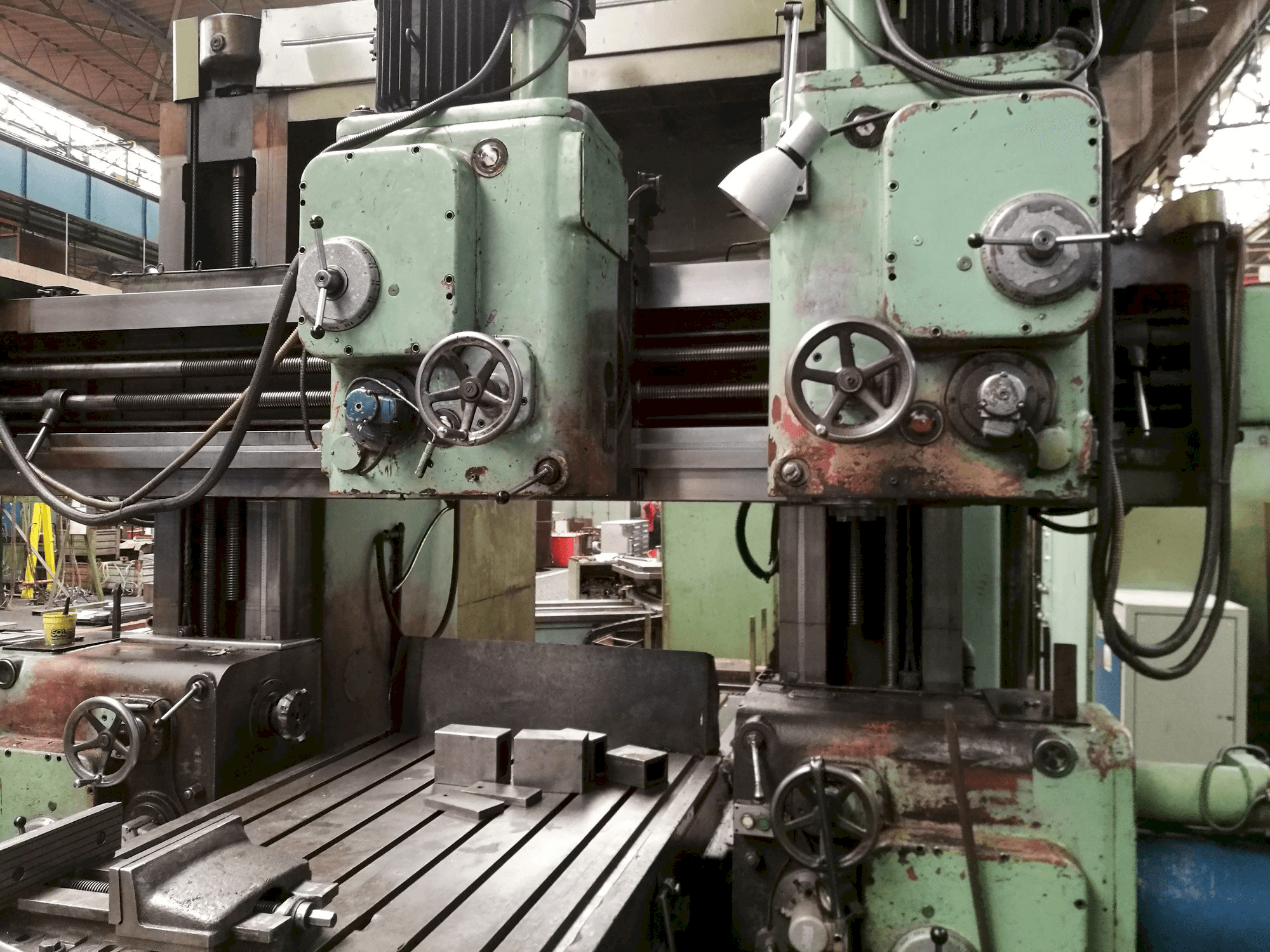 Vista Frontal da ZPS FP 16 máquina