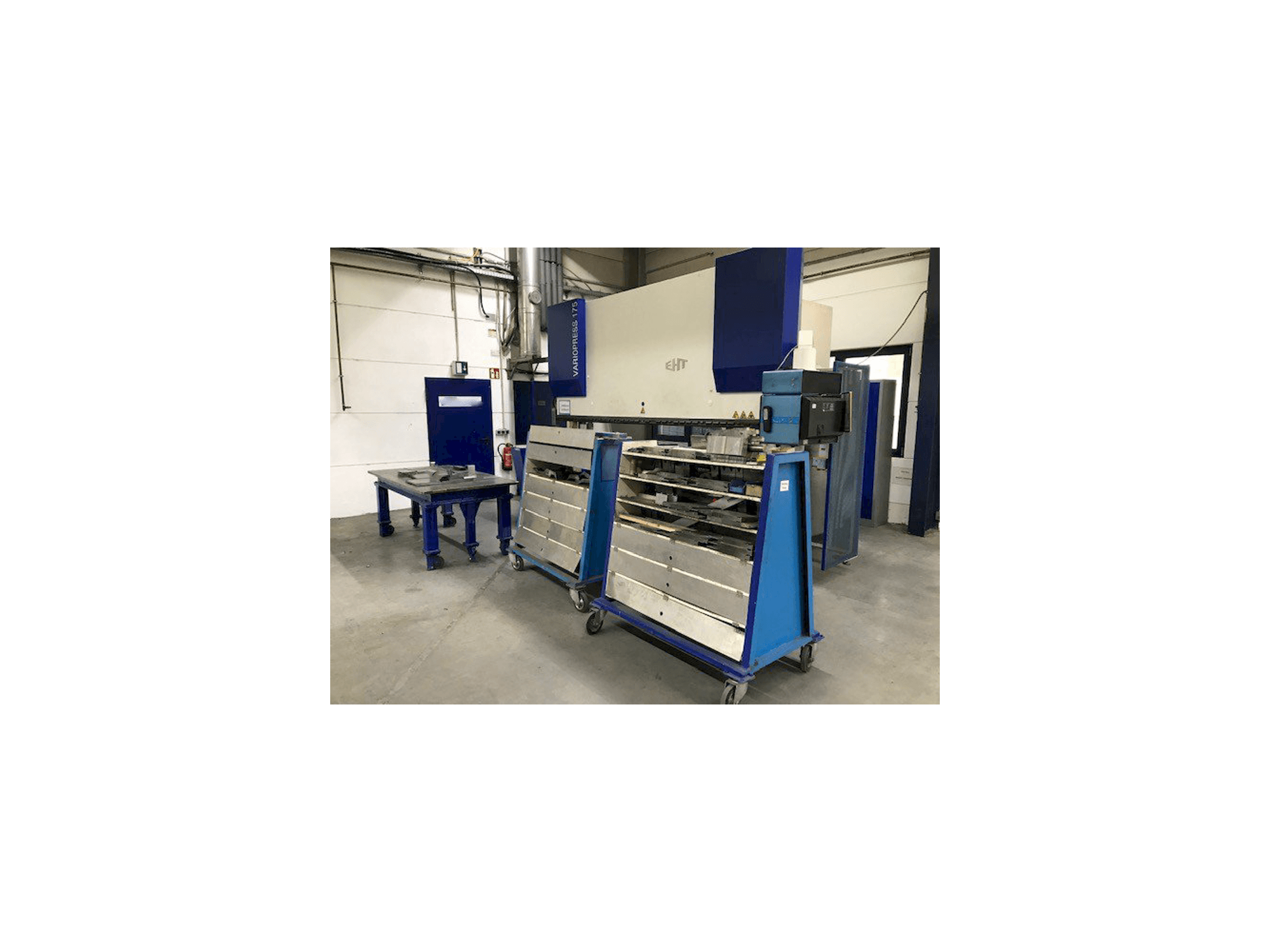 Vista Frontal da EHT VARIOPRESS 175-4050 máquina