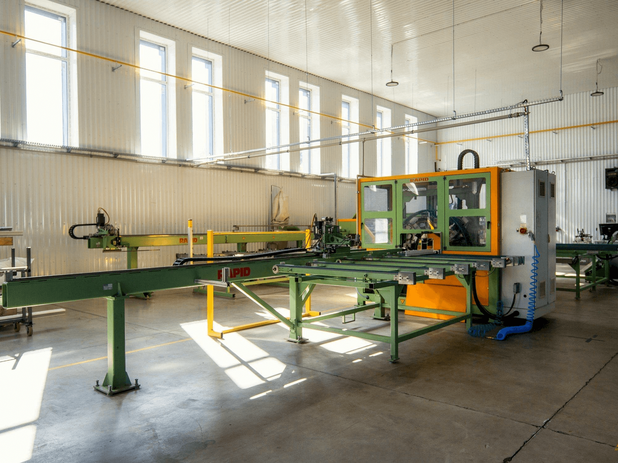 Vista Frontal da RAPID MFC EVOLUTION II máquina