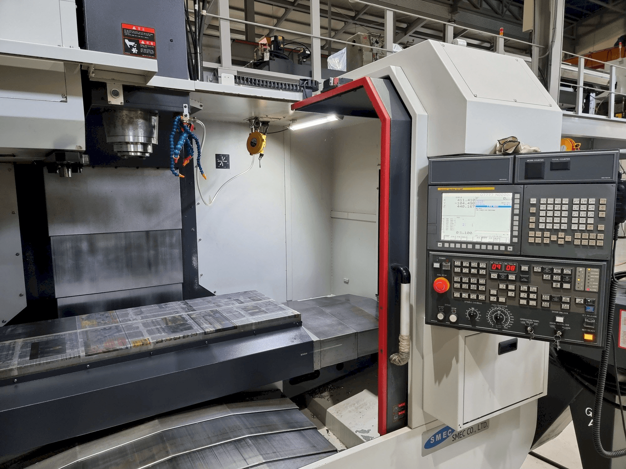 Vista Frontal da SMEC LCV 650 máquina