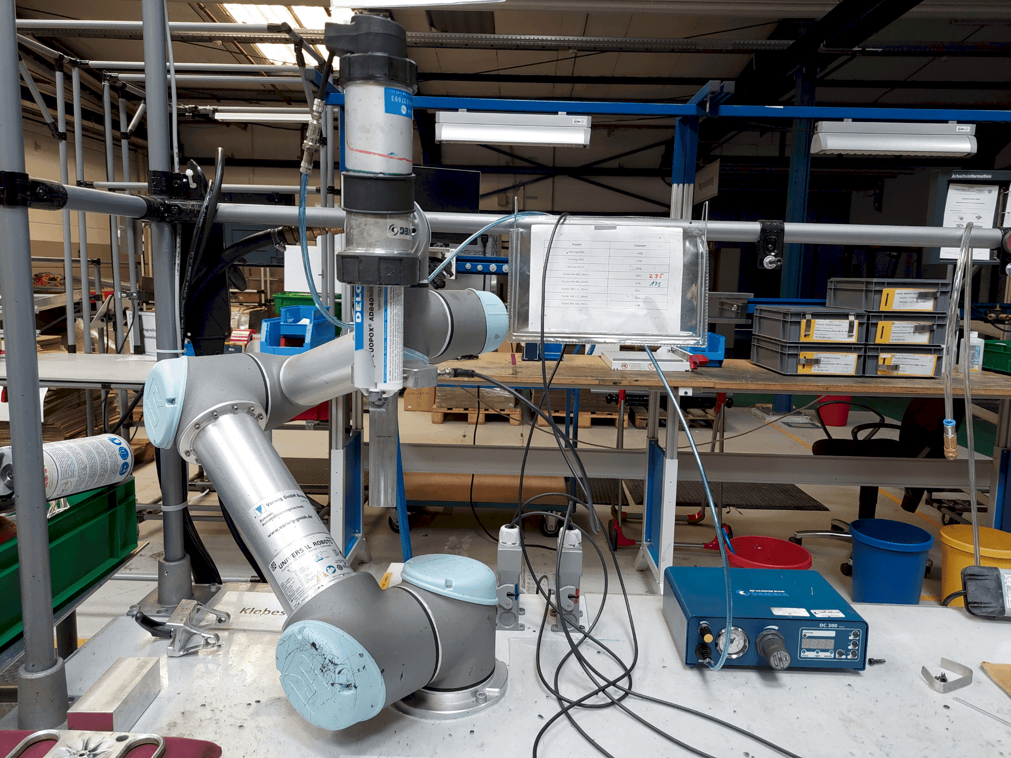 Vista Frontal da Universal Robots UR5 máquina