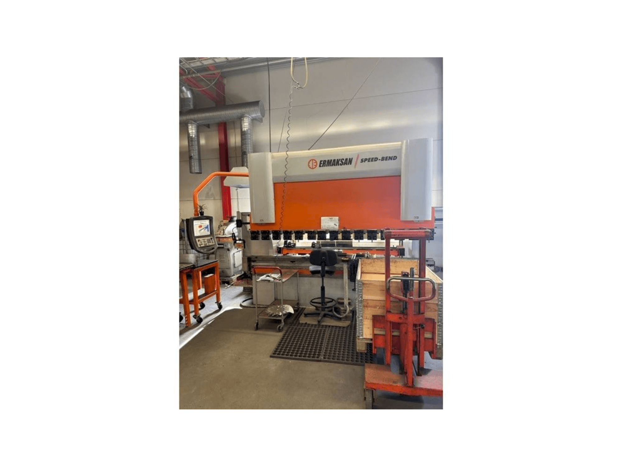 Vista Frontal da ERMAKSAN Speedbend 3135 máquina