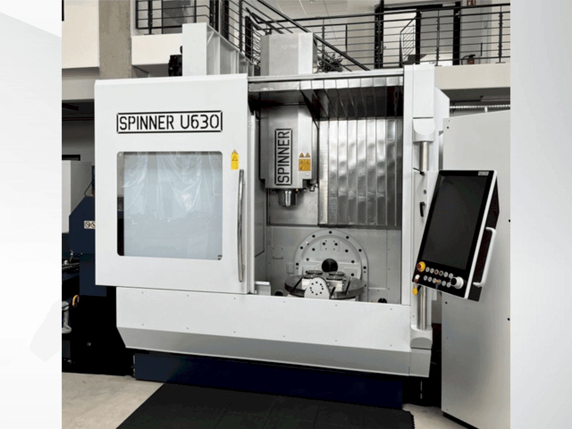 Vista Frontal da SPINNER U5-630- 54T máquina