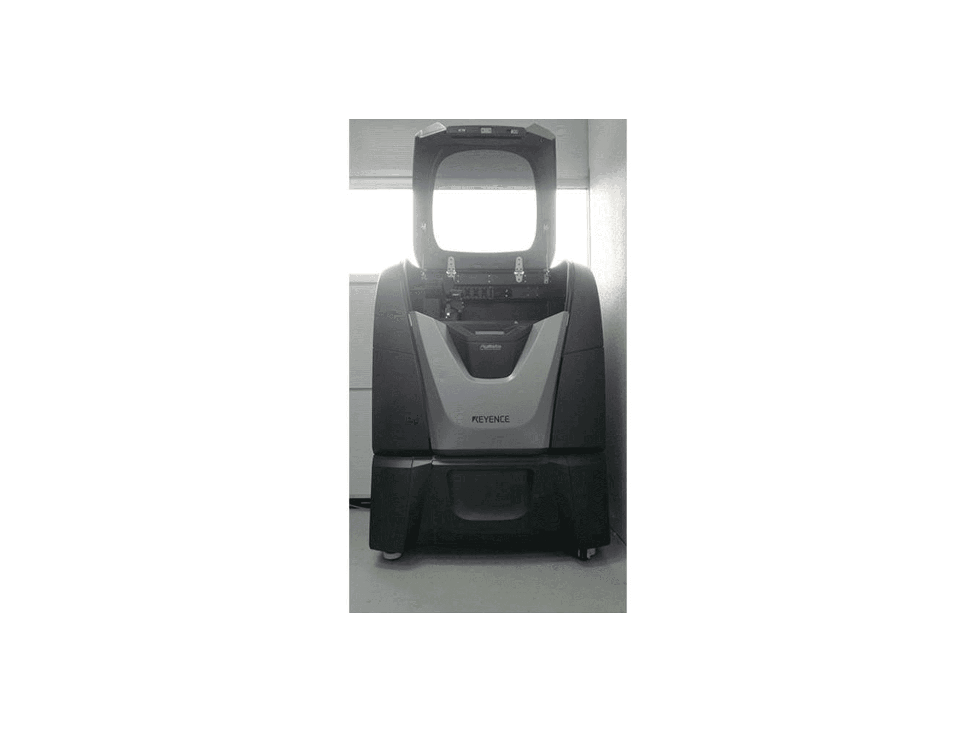 Vista Frontal da KEYENCE Agilista-3200W máquina